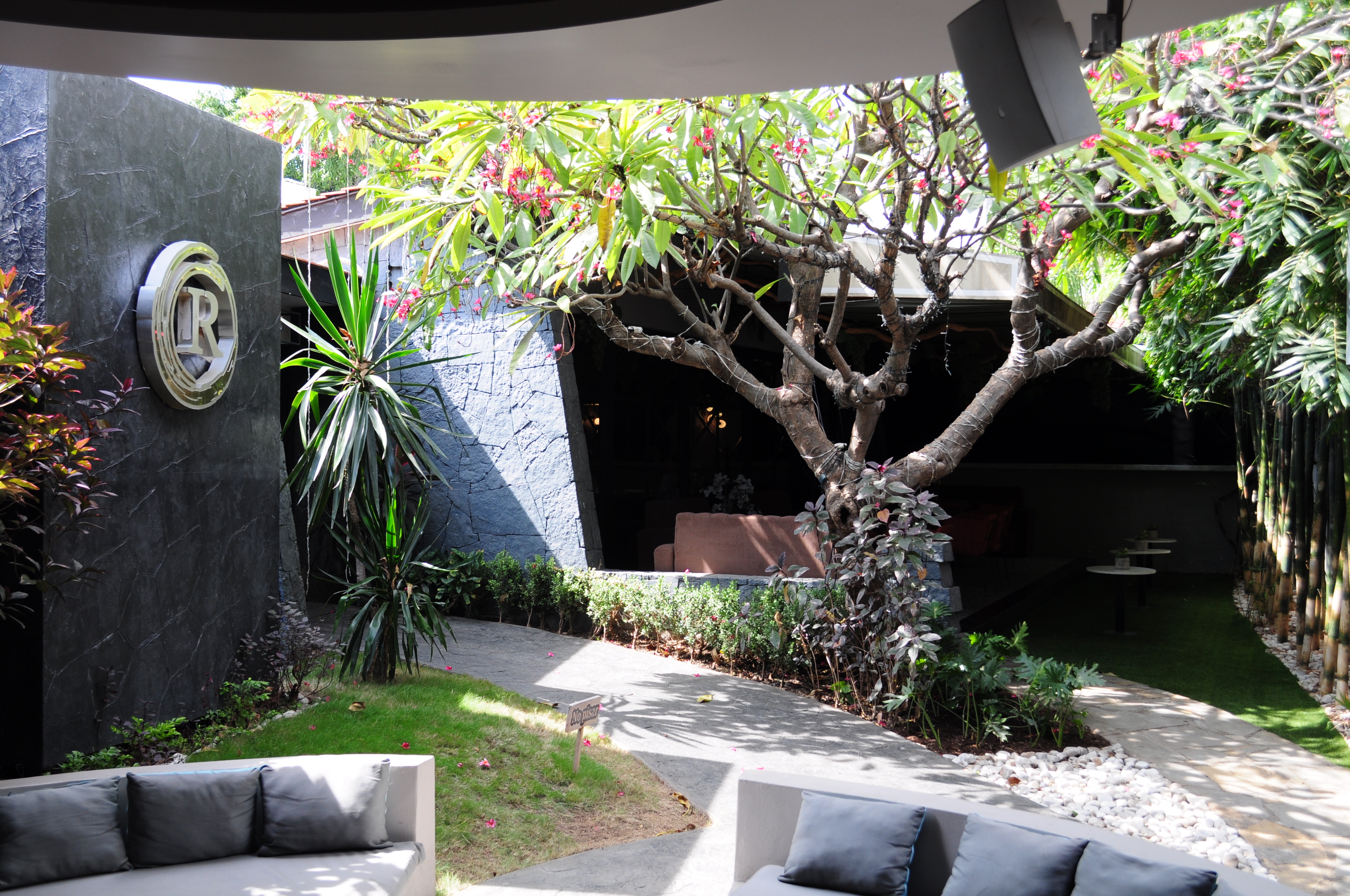 Interior del restaurante Romaní